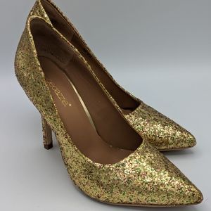 Shoe Dazzle Kiana Gold Glitter Heels in 8.5